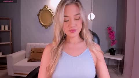Rebe online show from May 2026 08:37:01 PM