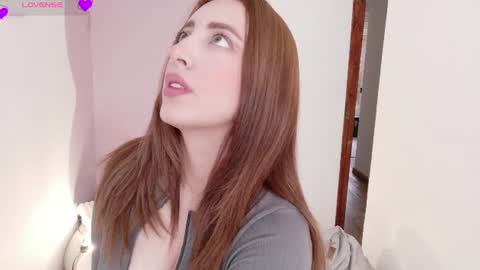 rebeccawhite_meow online show from August 2026 07:06:01 PM