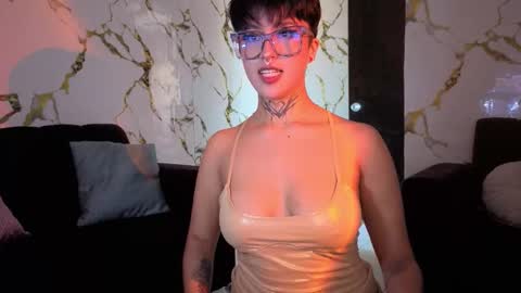 REBEKA online show from December 2025 12:42:02 PM