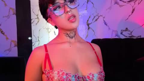 REBEKA online show from January 2026 01:49:01 PM
