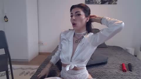 Snapshot of rebekaburns chatting on January 2025 09:19:01 AM Rebeka online show from January 2025 09:19:01 AM