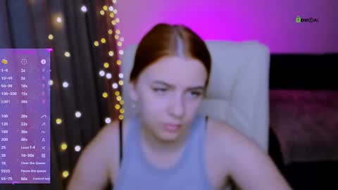 Snapshot of red__dizzy chatting on October 2025 12:57:01 AM red__dizzy online show from October 2025 12:57:01 AM