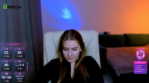 Snapshot of red__dizzy chatting on December 2025 07:12:02 PM red__dizzy online show from December 2025 07:12:02 PM