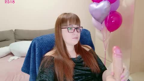 Snapshot of red_fox777 chatting on May 2026 02:24:02 PM Lisa online show from May 2026 02:24:02 PM