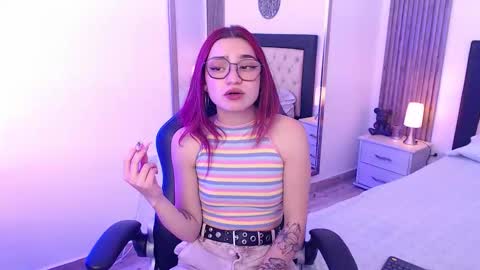 Kitty online show from October 2025 08:52:01 PM