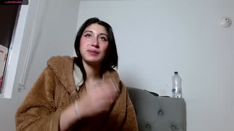 IG   OF red moonn online show from January 2025 10:41:01 AM