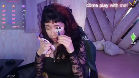 red_pandaa online show from May 2026 03:35:02 AM