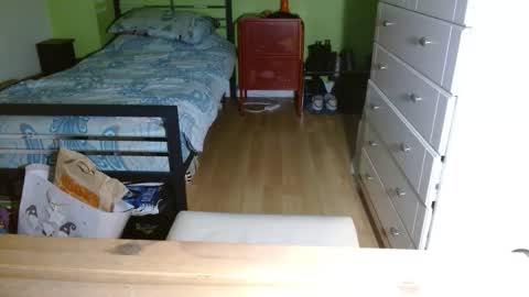 Snapshot of red_star_96 chatting on April 2026 07:29:01 PM red_star_96 online show from April 2026 07:29:01 PM