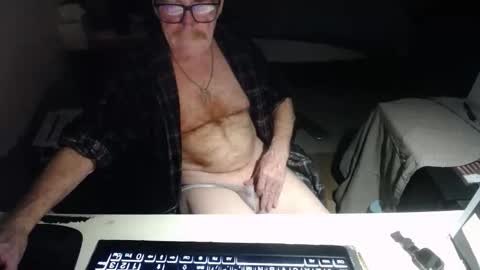 Red online show from May 2026 08:21:02 AM