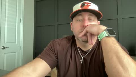 Snapshot of redbull1414 chatting on February 2025 11:33:02 PM RedBull online show from February 2025 11:33:02 PM