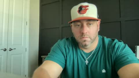 Snapshot of redbull1414 chatting on September 2025 03:11:02 PM RedBull online show from September 2025 03:11:02 PM