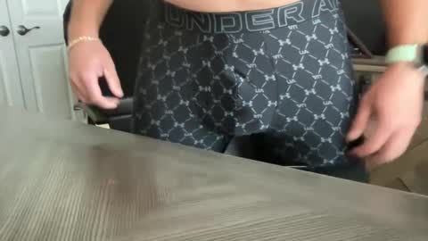 Snapshot of redbull1414 chatting on October 2025 06:50:02 PM RedBull online show from October 2025 06:50:02 PM