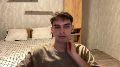 Snapshot of redbullshine chatting on September 2025 01:55:02 PM redbullshine online show from September 2025 01:55:02 PM