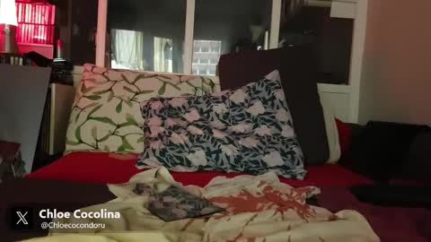 redchloey online show from May 2026 06:13:01 PM