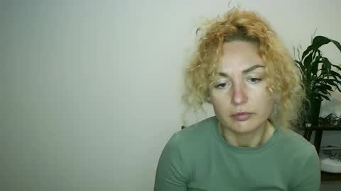 reddgirll online show from February 2025 08:59:02 PM