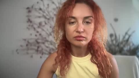 reddgirll online show from September 2025 01:35:01 PM