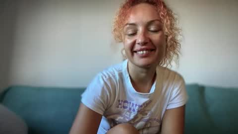 reddgirll online show from October 2025 09:32:01 AM