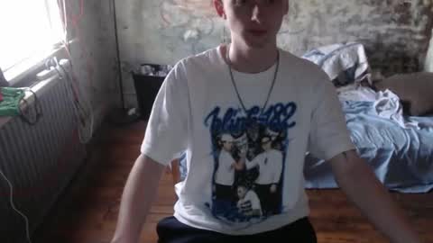 Snapshot of redhead6inch chatting on September 2025 09:42:01 PM RedHead6Inch online show from September 2025 09:42:01 PM