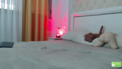 Snapshot of redheadxxl chatting on May 2026 06:13:01 PM Steve Blond online show from May 2026 06:13:01 PM
