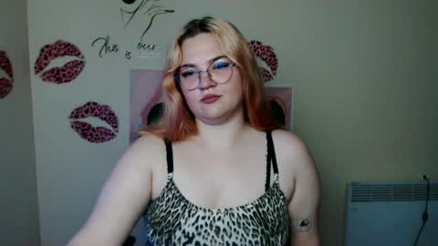 Rina online show from June 2026 06:29:02 PM