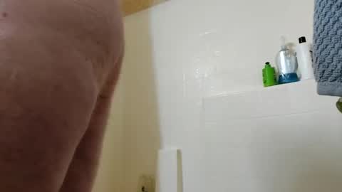 Snapshot of redimuss65 chatting on February 2025 06:18:02 AM redimuss65 online show from February 2025 06:18:02 AM