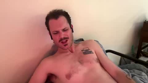 Snapshot of reed_thomas chatting on December 2024 07:15:02 AM Reed Thomas online show from December 2024 07:15:02 AM