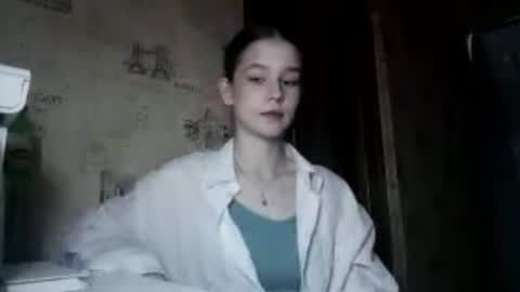 Silvia online show from June 2026 12:22:01 PM