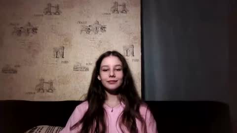 Silvia online show from July 2026 10:21:02 AM