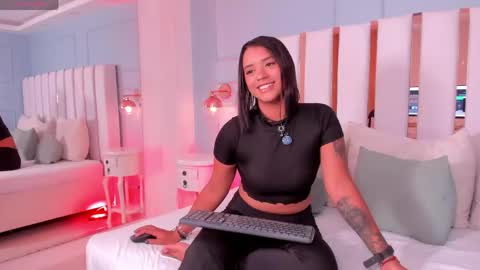 Regina  online show from May 2026 01:31:01 PM