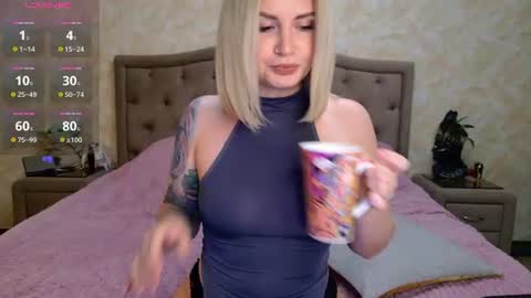 Snapshot of regina_zbarskaya chatting on June 2026 08:43:02 PM Regina online show from June 2026 08:43:02 PM