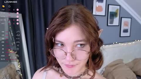 reginablack_ online show from March 2026 08:35:02 PM