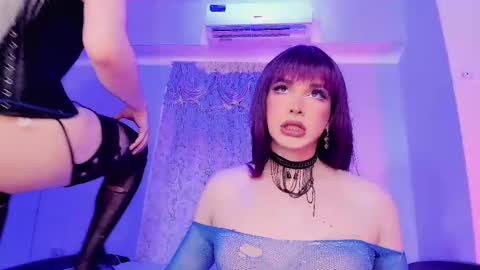 Snapshot of reginarose chatting on February 2025 03:45:01 AM reginarose online show from February 2025 03:45:01 AM