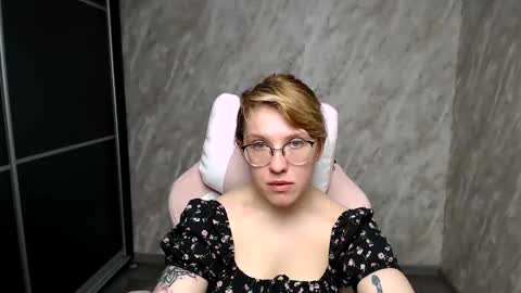 Regina online show from March 2025 06:16:01 AM