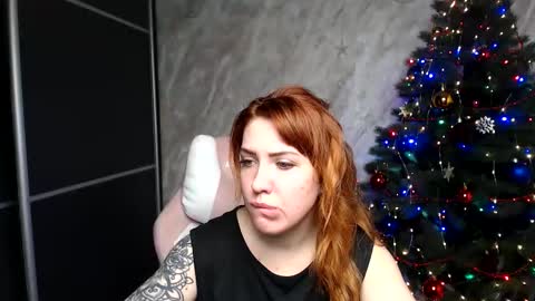 Regina online show from December 2025 02:28:02 AM