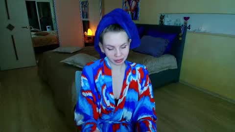 Regina online show from March 2025 01:27:01 AM