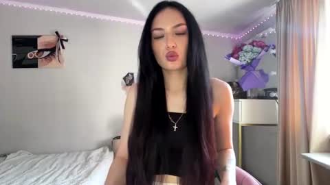Amelia online show from June 2026 01:42:02 PM