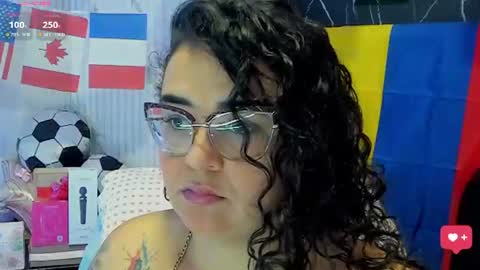 reginavegaa online show from June 2026 10:19:02 AM