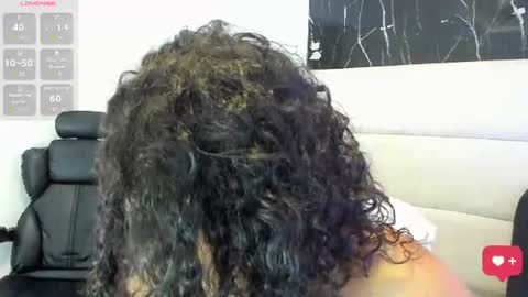 reginavegaa online show from July 2026 12:07:02 PM