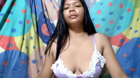 regine24 online show from May 2026 04:01:02 PM