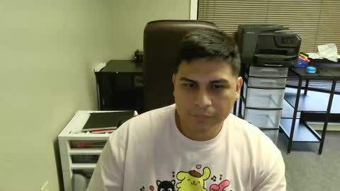 Snapshot of regio2991 chatting on January 2025 09:40:01 PM Regio2991 online show from January 2025 09:40:01 PM