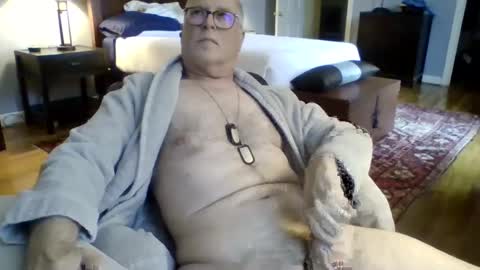 Snapshot of regularguynola chatting on December 2024 06:30:02 PM RegularGuyNOLA online show from December 2024 06:30:02 PM