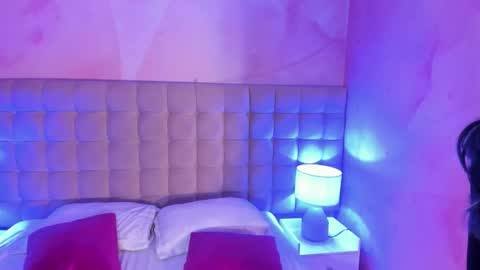 Snapshot of reiayanamy chatting on September 2025 07:58:01 PM Rei Ayanami online show from September 2025 07:58:01 PM