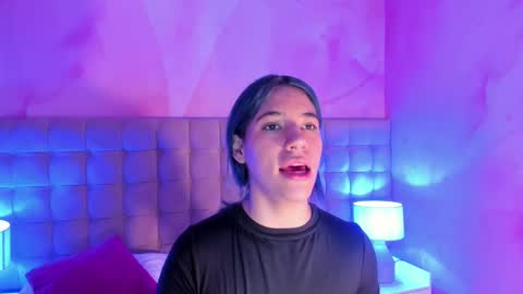 Snapshot of reiayanamy chatting on September 2025 07:37:01 PM Rei Ayanami online show from September 2025 07:37:01 PM