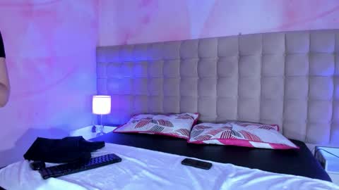 Snapshot of reiayanamy chatting on December 2025 11:13:02 PM Rei Ayanami online show from December 2025 11:13:02 PM