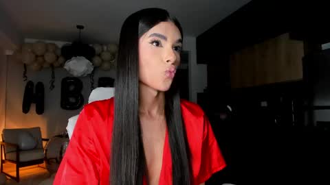  REICHEL  online show from May 2026 02:30:01 AM