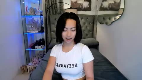 reighnempress online show from January 2026 02:38:02 AM