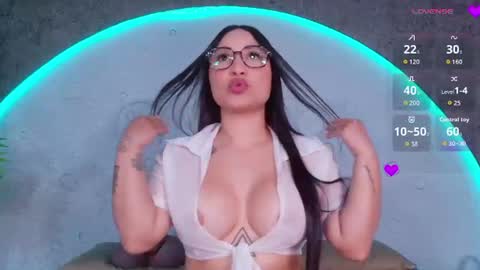 reiinachloe online show from July 2026 04:53:02 PM