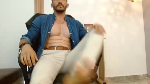   REIKO  online show from February 2025 09:48:01 PM