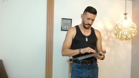   REIKO  online show from February 2025 07:35:02 PM