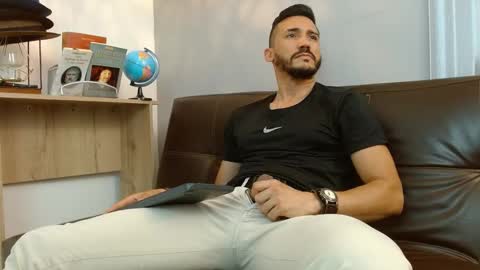   REIKO  online show from March 2025 10:28:02 PM